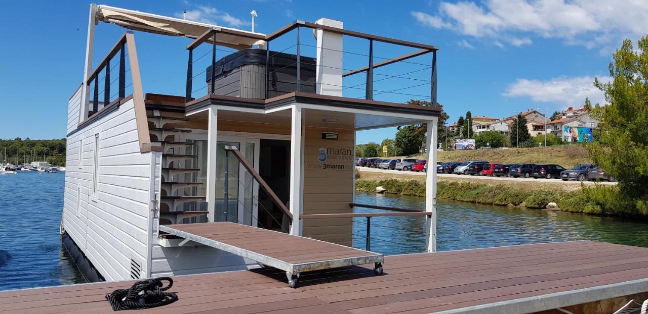 House Boat - Floating House Sofia Hotel Pula Exterior photo